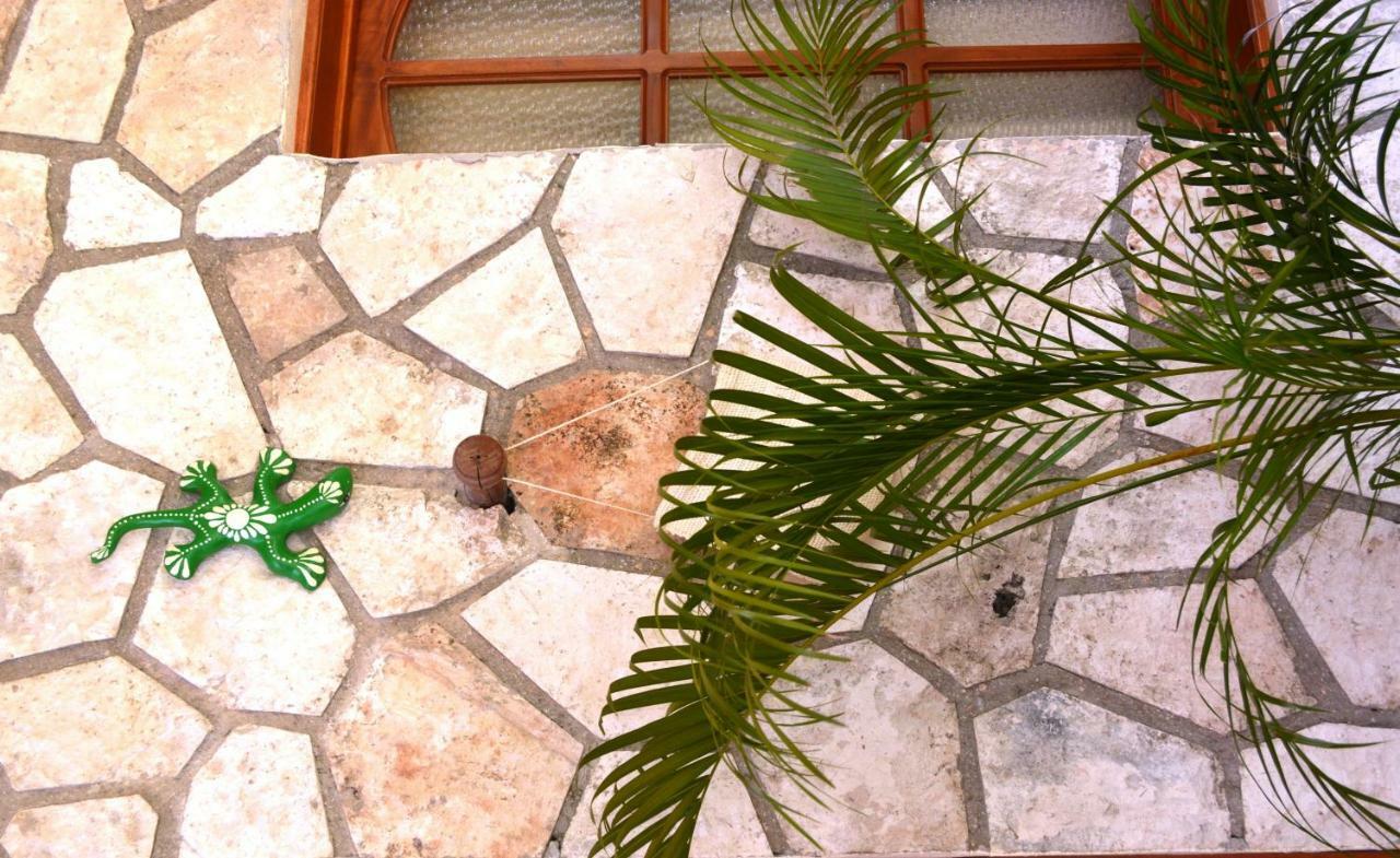 Casa San Juan Hotel Valladolid  Exterior photo